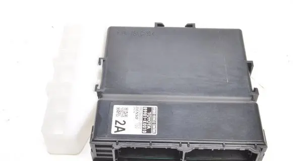 Toyota Yaris Battery control module 89981-K0010