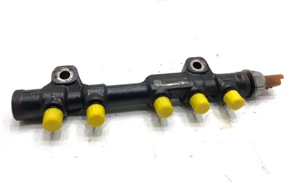 Citroen C4 Grand Picasso Fuel main line pipe 9804776780