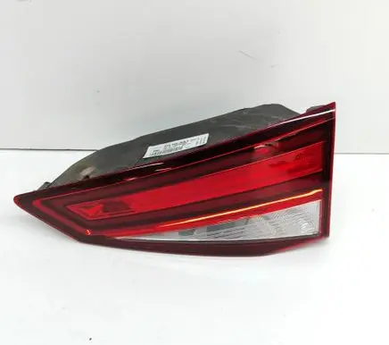 Seat Ateca Tailgate rear/tail lights 575945308E