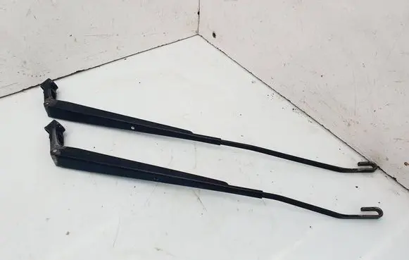 Daihatsu Sirion Front wiper blade arm 