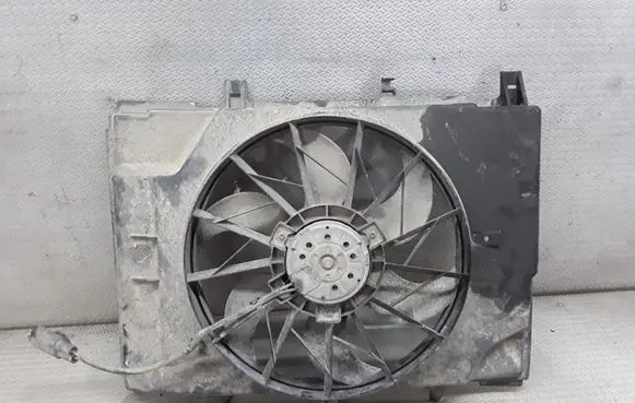 Mercedes-Benz C W202 Electric radiator cooling fan A2025053555