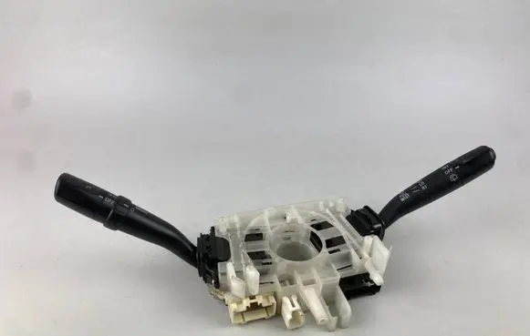 Subaru Forester SG Wiper turn signal indicator stalk/switch 83111SA160