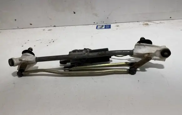 Nissan Micra Front wiper linkage and motor 1155646B 288100X700