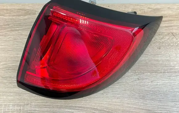Rear/tail lights