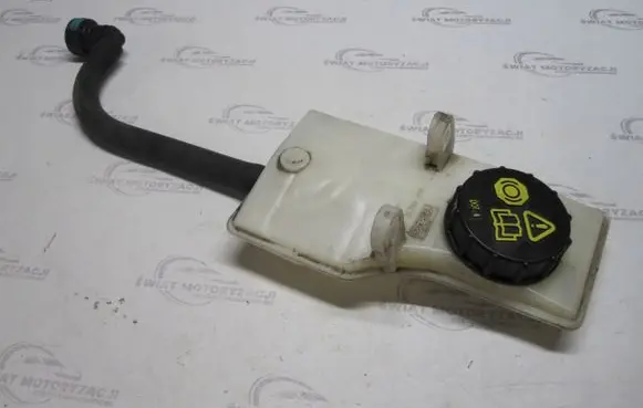 Ford Mustang VI Master brake cylinder 2K478