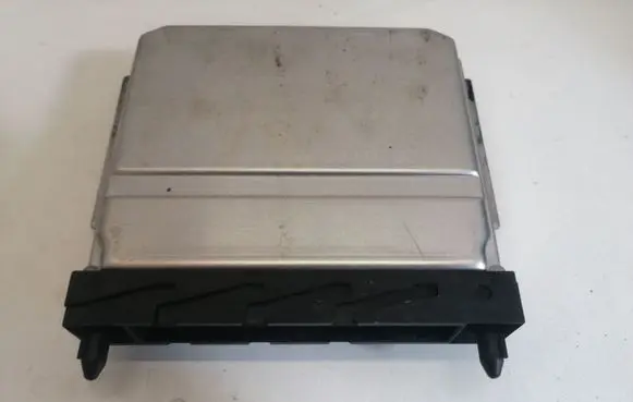 Volvo V70 Engine control unit/module 0281001776 28SA4018