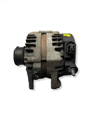 Hyundai i40 Generator/alternator 373002A800 2609674
