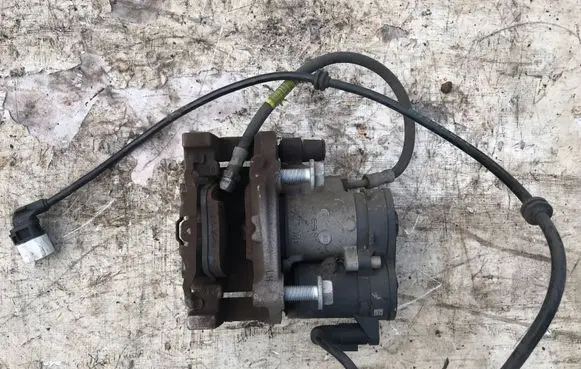 Mercedes-Benz GLC X253 C253 Rear brake caliper A2534230998