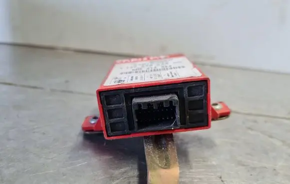 Mitsubishi Carisma Other control units/modules MR213384 1137328045