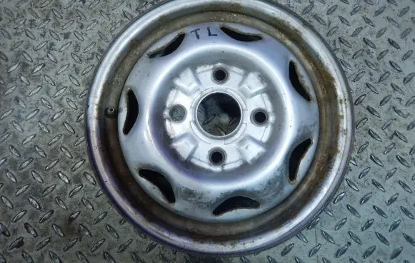 Suzuki Swift Cultus R13 steel rim 