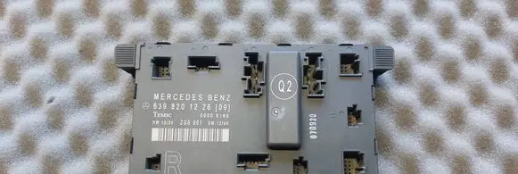 Mercedes-Benz Vito Viano W639 Door control unit/module 6398201226
