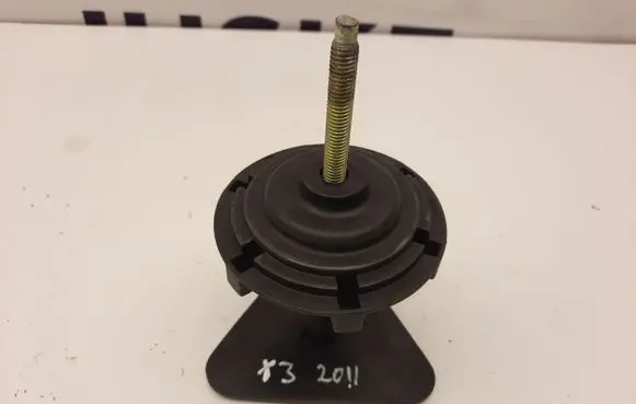 Jaguar XJ X351 Spare wheel bolt 2W93F47240A
