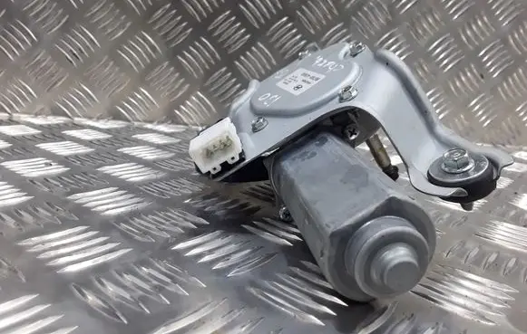 Hyundai i30 Rear window wiper motor
