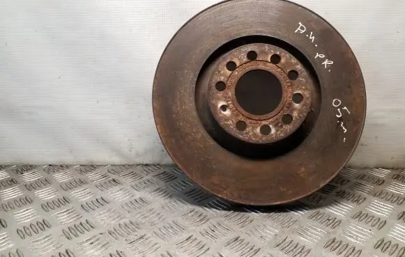 Audi A4 S4 B7 8E 8H Front brake disc