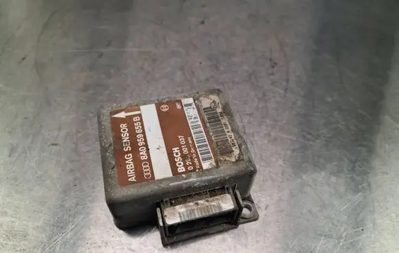 Audi A4 S4 B5 8D Airbag control unit/module 8A0959655B 0285001037