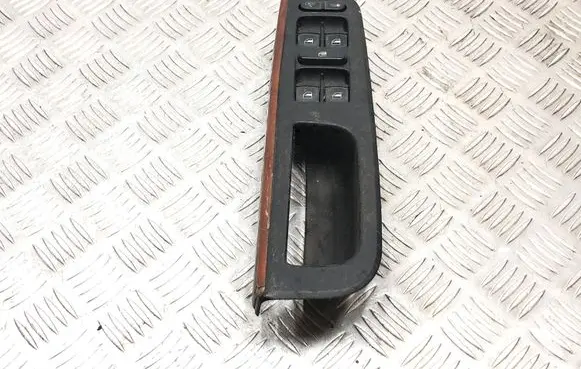 Volkswagen PASSAT B5.5 Electric window control switch 1J0959857D F005S00162 38612