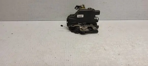 Seat Leon (1M) Rear door lock 3B4839016 Y3B4839016