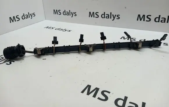 Volkswagen Multivan T5 Fuel injector wires 070971033