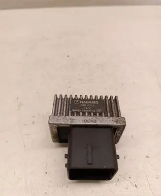 Renault Koleos I Glow plug pre-heat relay 9640469680a
