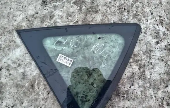 Mercedes-Benz A W169 Rear side window AS2 43R-001583