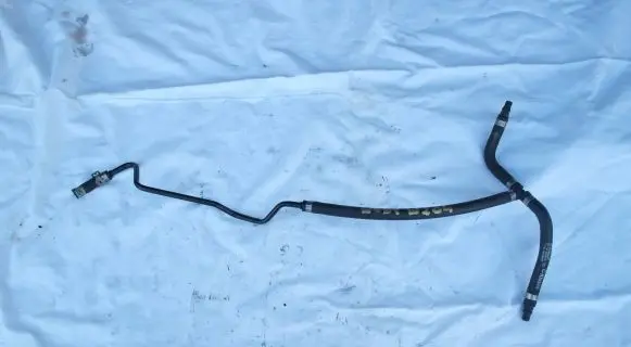 Mercedes-Benz C W205 Engine coolant pipe/hose A2045011025 6254400812
