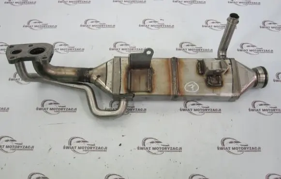 Mercedes-Benz E W211 EGR valve cooler 16421400175