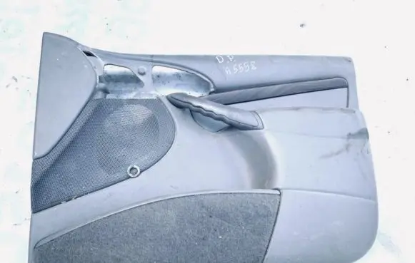 Ford Focus Front door card panel trim