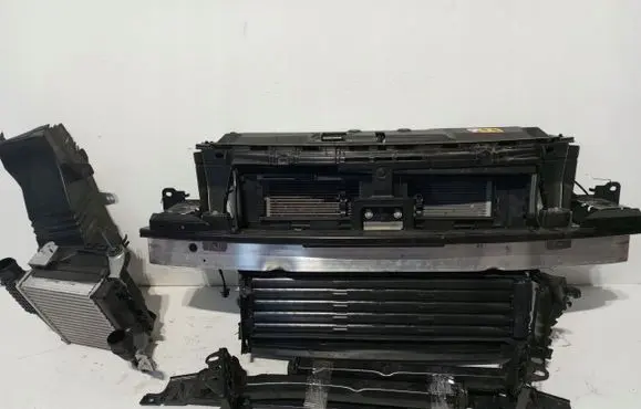 Peugeot 308 Radiator support slam panel 036QUR8N
