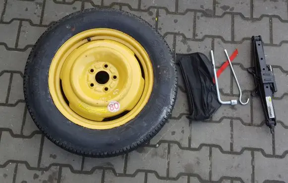 R19 alloy rim