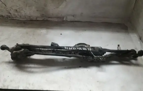Lexus GS 300 400 430 Front wiper linkage and motor