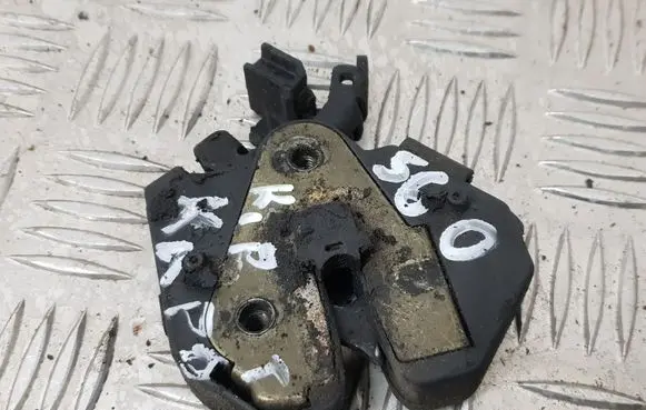 Volvo S60 Engine bonnet/hood lock/catch 9483764