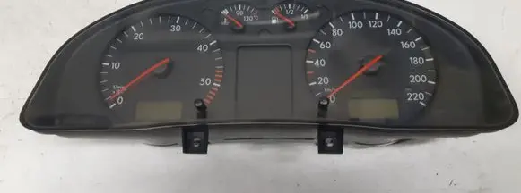 Volkswagen PASSAT B5 Speedometer (instrument cluster) 3B0919881N