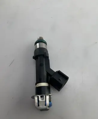 Ford Fusion Fuel injectors set 0280158162