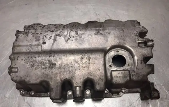 Volkswagen Golf VI Oil sump 03G103603AD