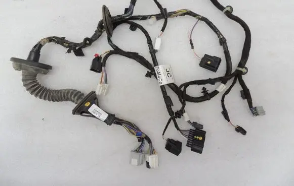Ford Ranger Front door wiring loom 2387561 JB3T14630MC
