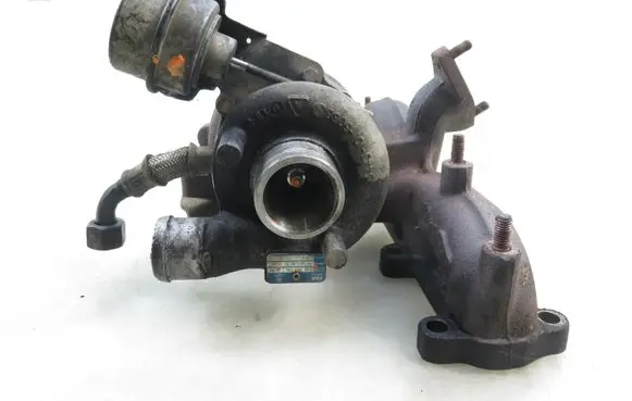 Skoda Fabia Mk1 (6Y) Turbo 038253016L