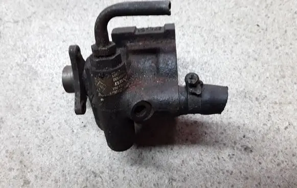 Power steering pump
