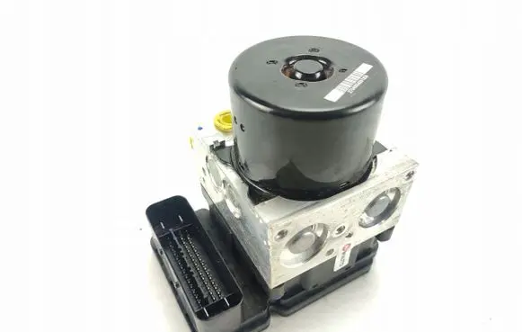 Volvo V70 Master brake cylinder P31423347