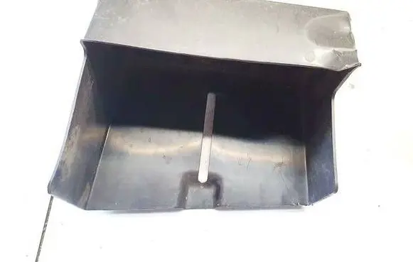 Mitsubishi L200 Battery box tray MN179221