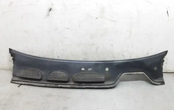 Ford C-MAX I Wiper trim 7M51R02216AB