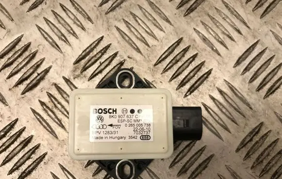 Audi A5 8T 8F ESP acceleration yaw rate sensor 8K0907637C