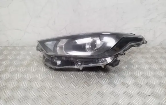 Toyota Yaris Headlight/headlamp