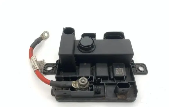 BMW 5 F10 F11 Current control relay 7599335 7591534
