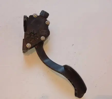 Lexus RX 450H Accelerator throttle pedal 7811033110 1988008280 07N09C00177