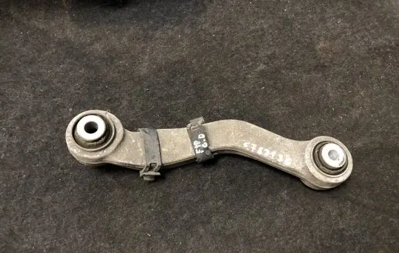 BMW 5 F10 F11 Rear upper control arm/wishbone 6782136