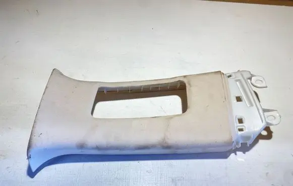Lexus RX 450H (B) pillar trim (top) 62420481101