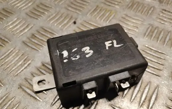 Mercedes-Benz ML W163 Aerial antenna amplifier 1638200289