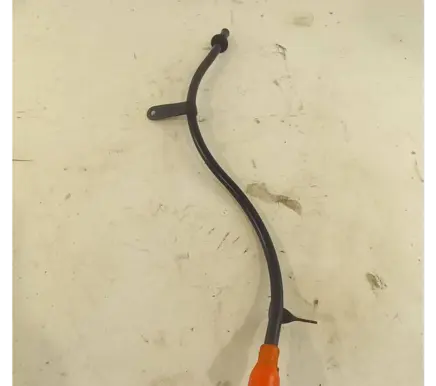 Volkswagen PASSAT B6 Oil level dip stick 03G103634L