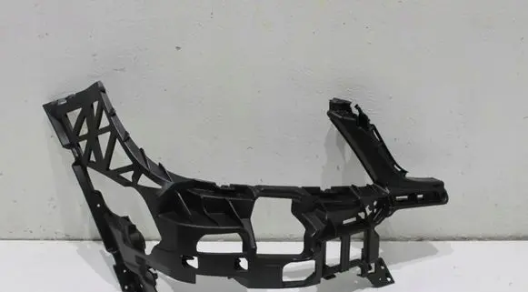 Mercedes-Benz C W204 Front bumper mounting bracket A2048854265
