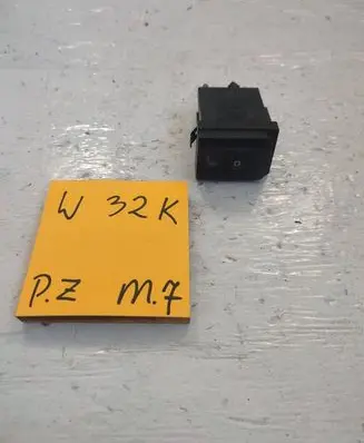 Audi A3 S3 8L Seat heating switch 8L0963564C